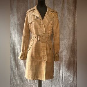 RARE! EXPRESS PLAID BELTED TRENCH COAT SIZE MEDIUM! PERFECT CONDITION!